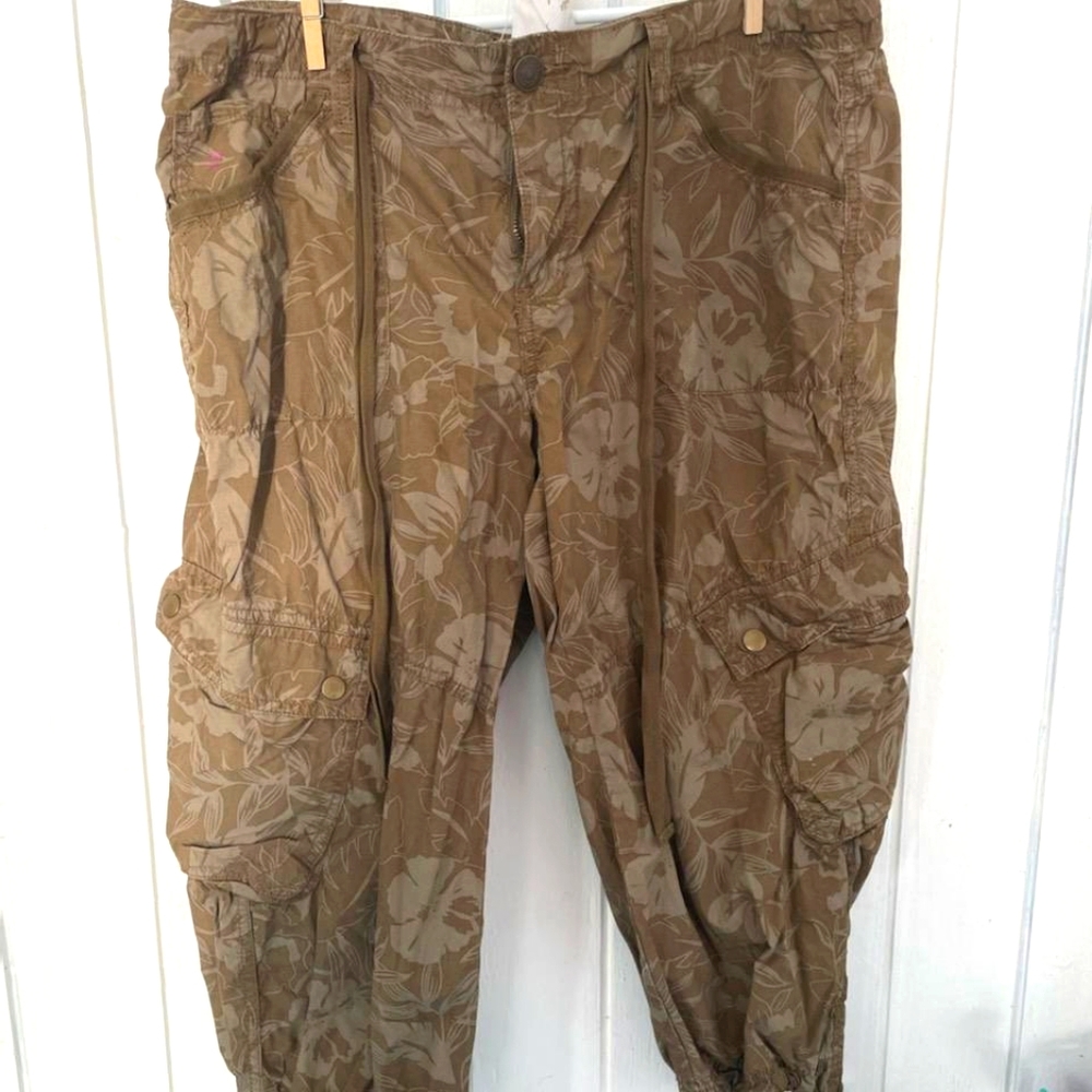 Cargo Jeans